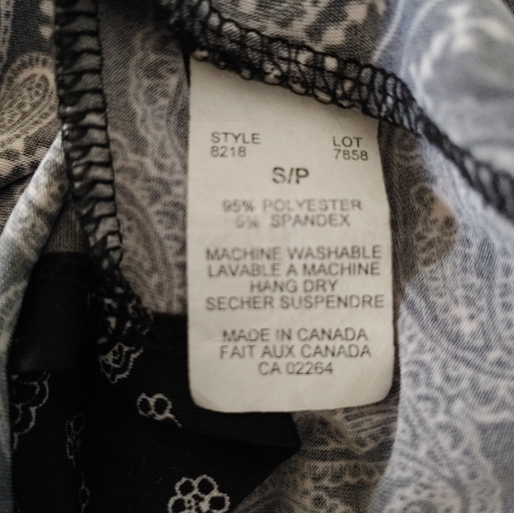 Vamp Flowy kerchief hem top - Picture 4 of 4